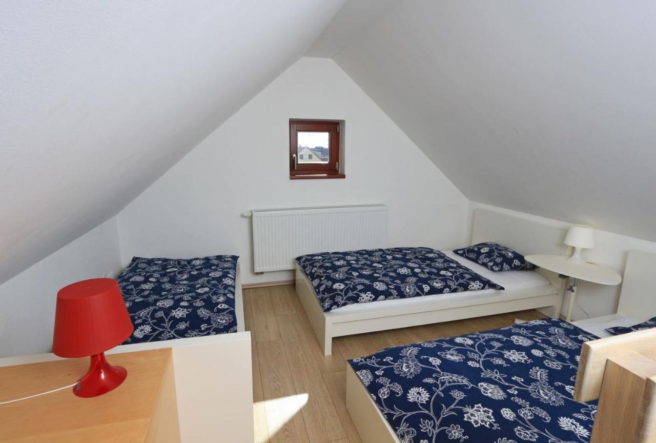 Apartmany Fox Bozi Dar Luaran gambar