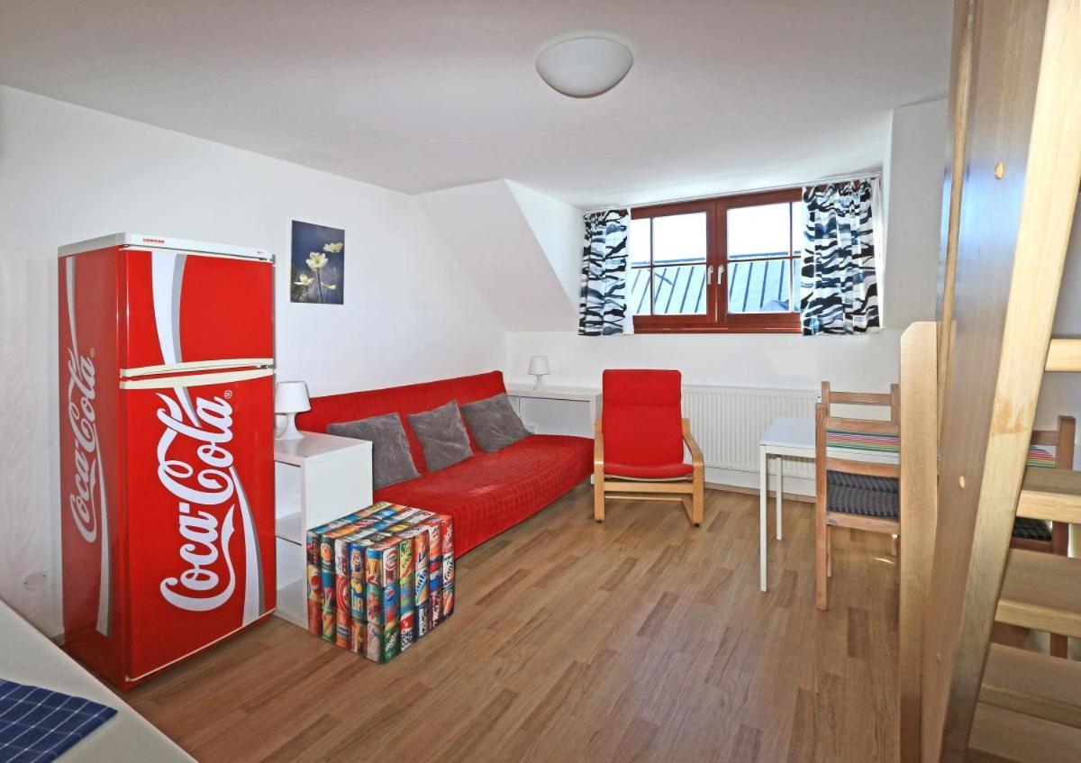 Apartmany Fox Bozi Dar Luaran gambar