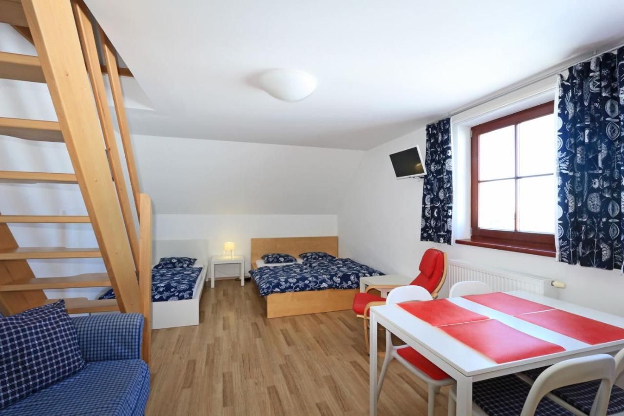 Apartmany Fox Bozi Dar Luaran gambar